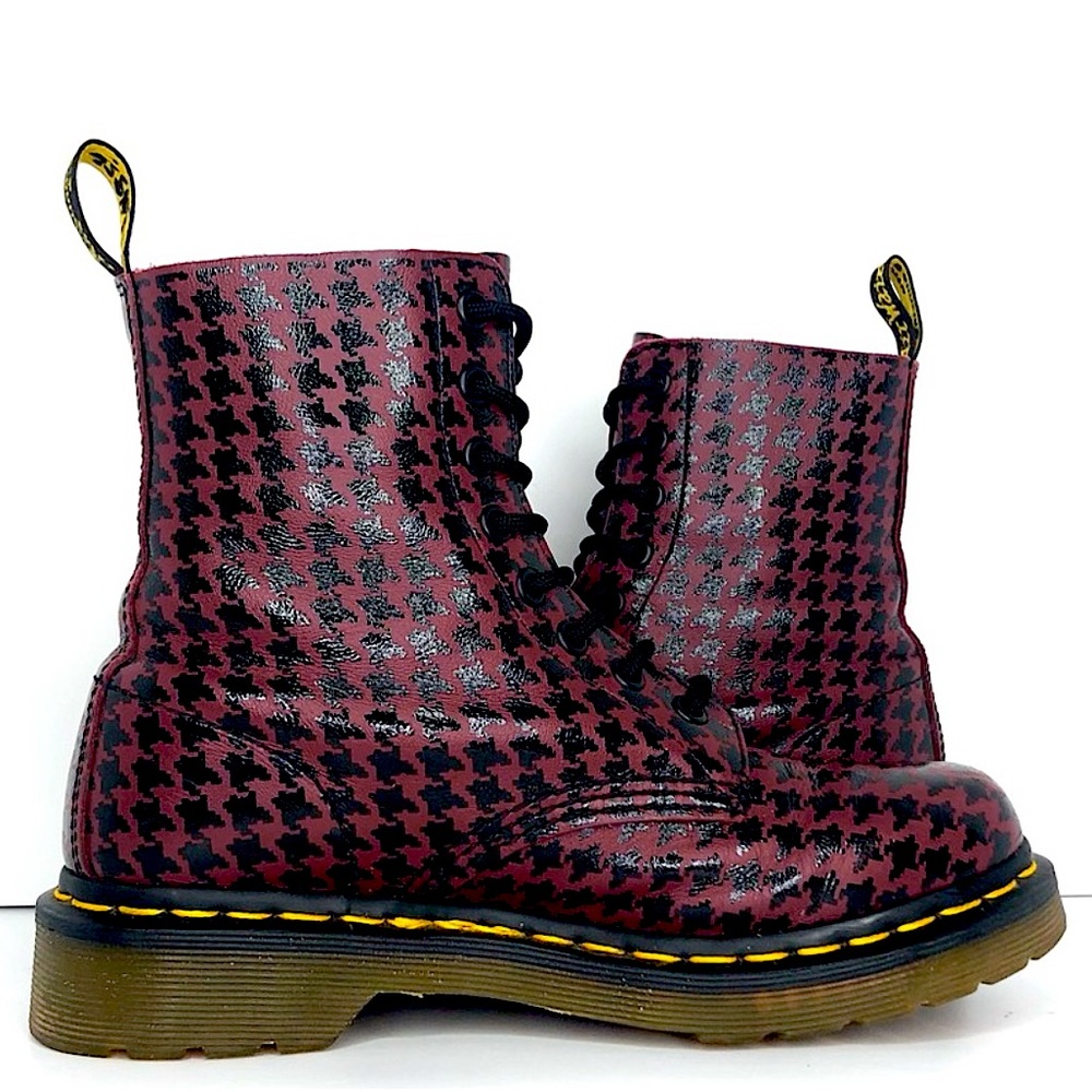 Dr Martens Pina Houndstooth 8 Eye Black / Red Womens Boots Size 6
